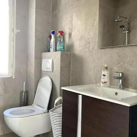 Starlight Tony Apartment *