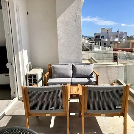 Starlight Tony Apartment